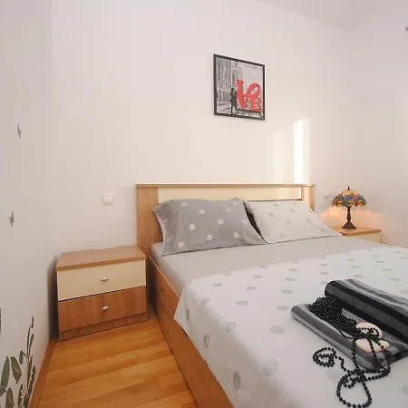 Noel * Rogoznica (Sibenik-Knin)